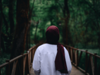 هل سيكون التصريح بهويتي عائق؟ Will declaring my identity be a problem?